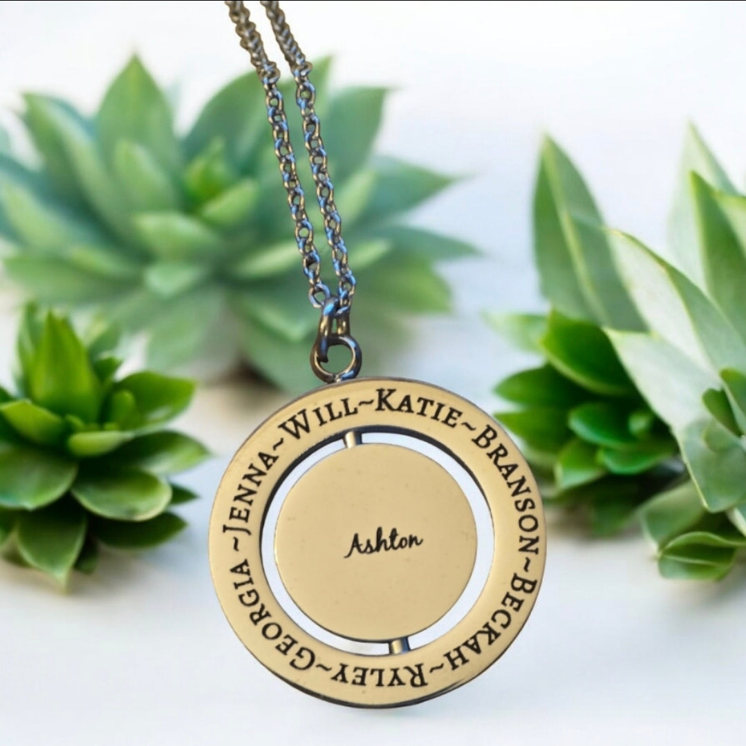 Stainless Steel Silver Rotating Circle Necklace